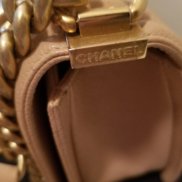 CHANEL light pink le boy M - Picture 4 of 8